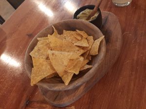Guacamole at Apuro Vegan Bar in Porto