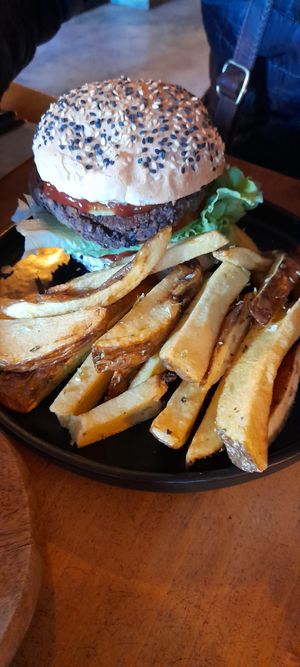 Lazy burrito at Apuro Vegan Bar in Porto