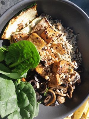 Autumn salad bowl...sooo tasty!! at Apuro Vegan Bar in Porto