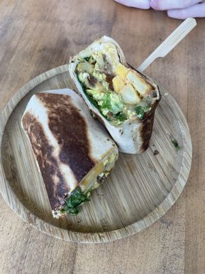 Lazy burrito  at Apuro Vegan Bar in Porto