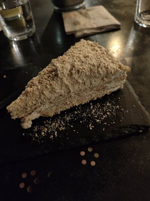Cookie cake at Apuro Vegan Bar in Porto