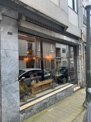 Outsidee  at Apuro Vegan Bar in Porto