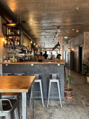 Counter   at Apuro Vegan Bar in Porto