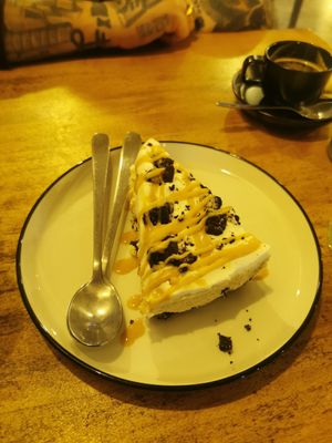 Cheesecake de abóbora e oreo at Apuro Vegan Bar in Porto