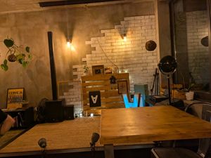 Stage at Apuro Vegan Bar in Porto