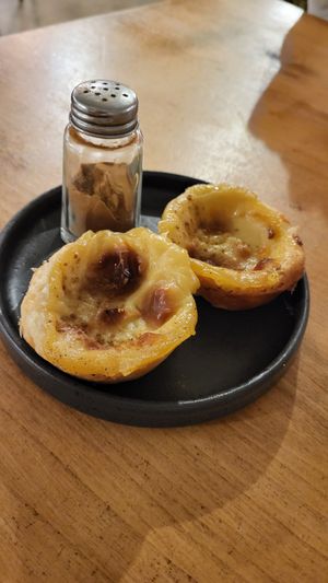  at Apuro Vegan Bar in Porto