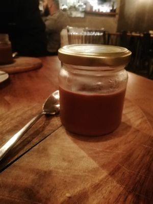 Chocolate mousse at Apuro Vegan Bar in Porto