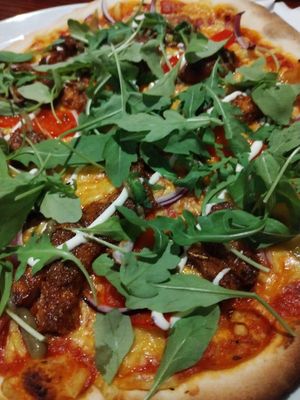 Vegan Durango Pizza at Ivy House in Sunderland