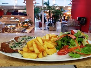 A lot of vegan and vegetarian, italian and international dishes are made fresh everyday for you at Olivo d'Oro in Marktheidenfeld-altfeld