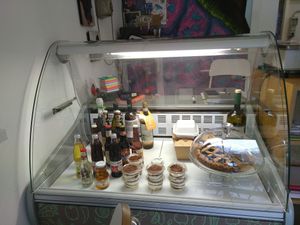 drinks and sweets at Come a Casa in Milan