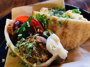 Vegan "Fish" Pita Sandwich Plate at TSUNAGORO in Yokohama