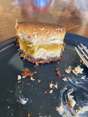 Mango tart  at TSUNAGORO in Yokohama