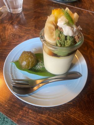 dessert at TSUNAGORO in Yokohama