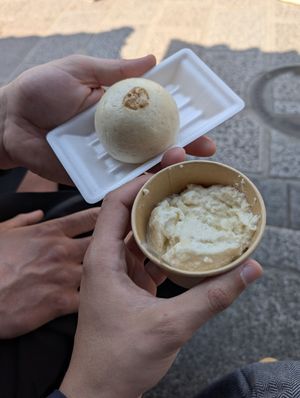 tofu bun and fresh tofu with salt at Tofu Manjyu Okutan Kiyomizu in Kyoto