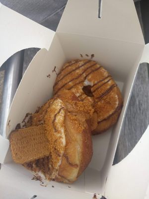 MASSIVE vegan biscoff doughnuts at Perk Cafe in Inverness