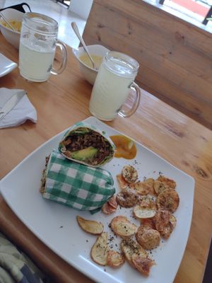 Muy delicioso, y sinceramente siento que el burrito es el plato que más llena. ✨ at Vegan'us Cocina Feliz - Puente Aranda in Bogota