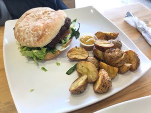 Hamburguesa Falafel at Vegan'us Cocina Feliz - Puente Aranda in Bogota