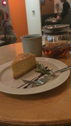 Cheesecake at Newport in Tokyo