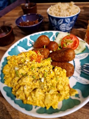 Scrambled tofu-egg platter at Cosmic - Poblacion in Makati