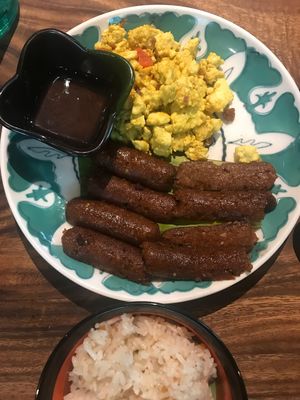 Best ‘Longganisa’ and tofu ‘eggs’ with garlic rice at Cosmic - Poblacion in Makati