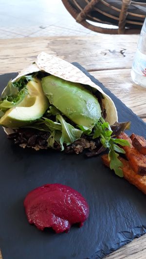 burrito with quinoa, black beans and avocado at Laundry Lounge in Sagres