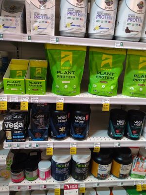 Vegan plant protein powders for sport athletes at Whole Foods Market in Naples