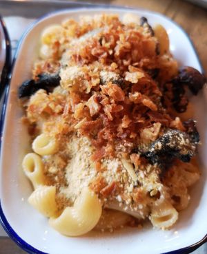 Truffle mushroom mac n cheeze at Biff's x Brewdog - Dalston in North London