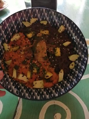 Vegan bowl Caribbean at Gypsea in Puerto Viejo De Talamanca