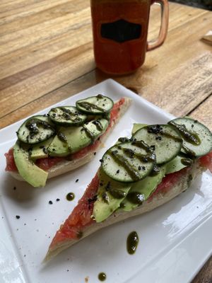 Tostas con tomate y aguacate at Gypsea in Puerto Viejo De Talamanca
