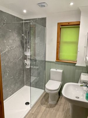 Shower room in apartment two at Kings Reach Self Catering in Lochgilphead