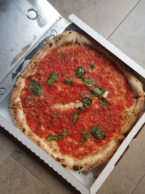 marinara at Gino e Toto Sorbillo in Naples