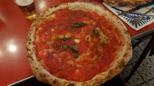 Napoli pizza at Gino e Toto Sorbillo in Naples