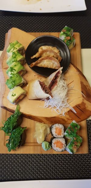 Vegan sushi platter at Sushimari in Funchal