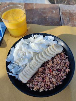  at Luno in Santorini