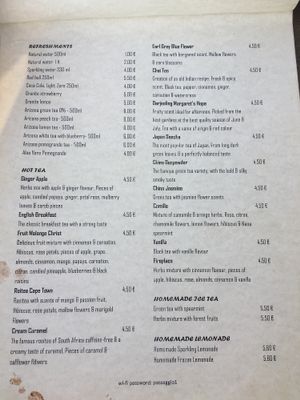 Menu at Luno in Santorini