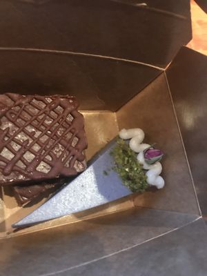 Raw cakes at Rawnchy in Glasgow