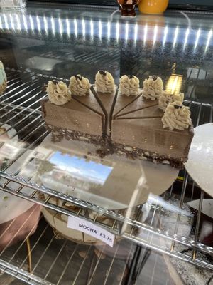 Cake at Rawnchy in Glasgow