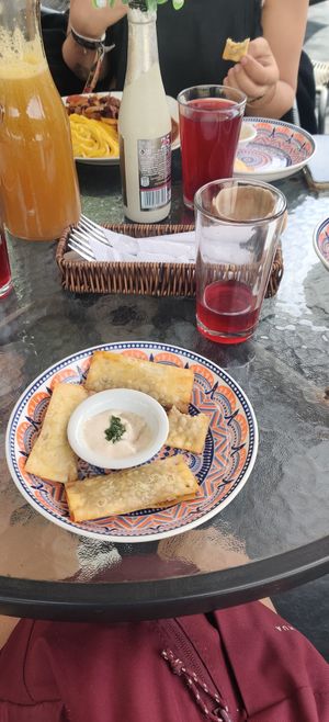 Tequeños en salsa ranch at Prana Vegan in Arequipa