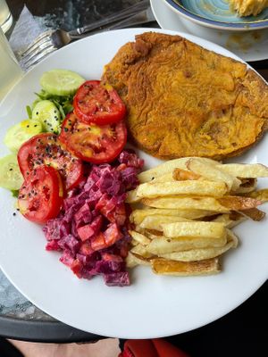 Vegan combo meal with seitan milanesa  at Prana Vegan in Arequipa