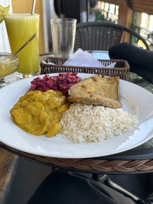 Russian salad, pumpkin stew, rice, eggplant stake(?)  at Prana Vegan in Arequipa