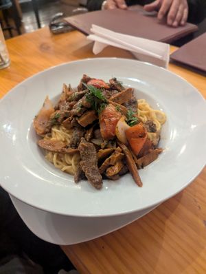 The saltado con spaghetti a la huancaína (potential food poisoning) at Prana Vegan in Arequipa