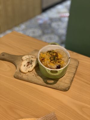 Baked potato with vegan cheese at Vega Vega - Cinco de Outubro in Macau