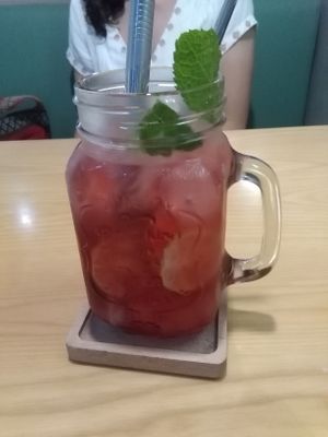 Vinegar soda at Vega Vega - Cinco de Outubro in Macau