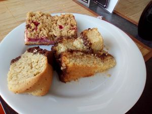 Various Cakes at Veganer Mitbring-Brunch in Karlsruhe in Karlsruhe