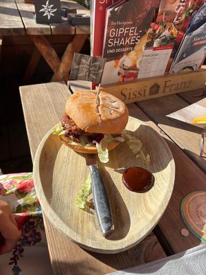 Ferdinand  at Sissi und Franz in Hannover