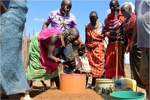 Sadhana Forest Kenya - Tree planting with the Samburu tribe at Sadhana Forest in Maralal