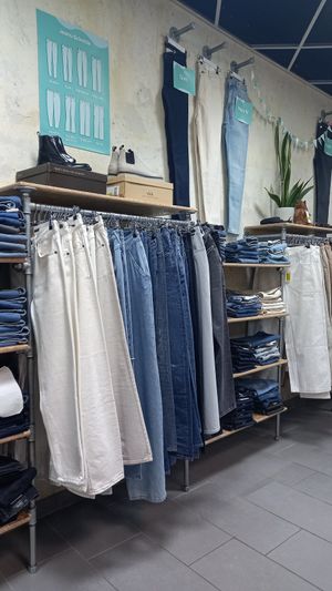 jeans at Suslet Outlet in Augsburg