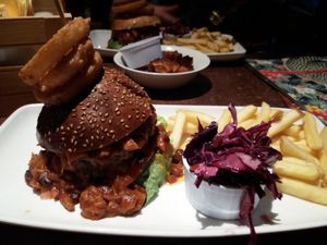 burger (front) and cauliflower wings (back) at The Starling Cloud in Aberystwyth