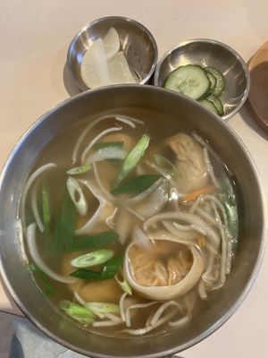Vegan Manduguk (dumpling soup with kimchi )  at Mamas Kimchi in Wuppertal