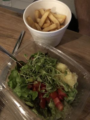 To go fries and very good salad with potato, sprouts.. unfortunately plastic containers! at Bonnie & Clyde in Stuttgart
